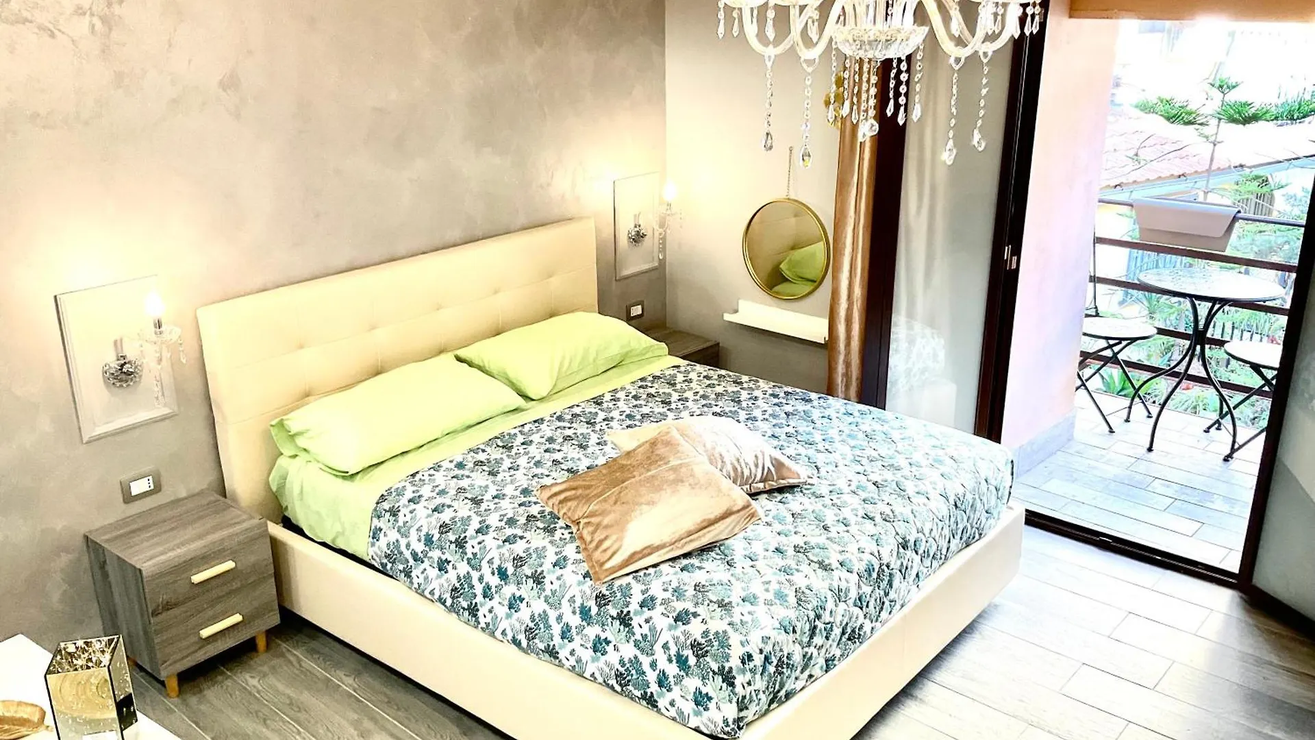 Mizzicahome Solemare Catania 0*,